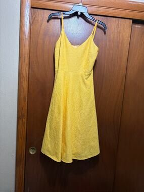 Lulus Yellow Floral Lace Mini Dress Spaghetti Strap Fit & Flare Size M